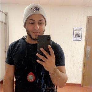 Meet your Posher, Jonathan